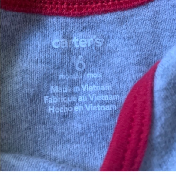 Carter’s Christmas Baby Onesie original Mistletoe Kisser Size 6 months - Picture 9 of 9